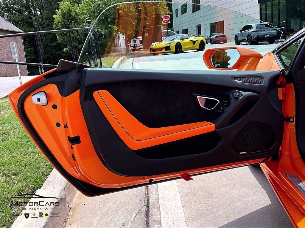 2023 Arancio Borealis Metallic Lamborghini Huracan EVO Spyder RWD Convertible