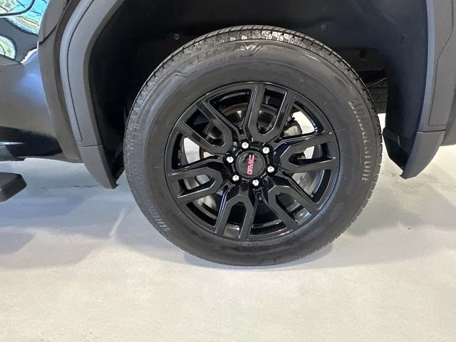 2024 Onyx Black GMC Sierra 1500 Elevation 4X4 Truck