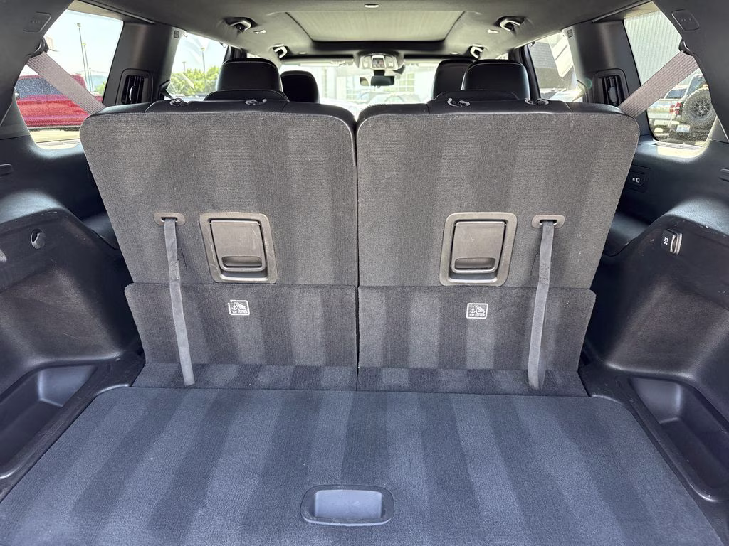 2024 Silver Zynith Jeep Grand Cherokee L Limited RWD SUV