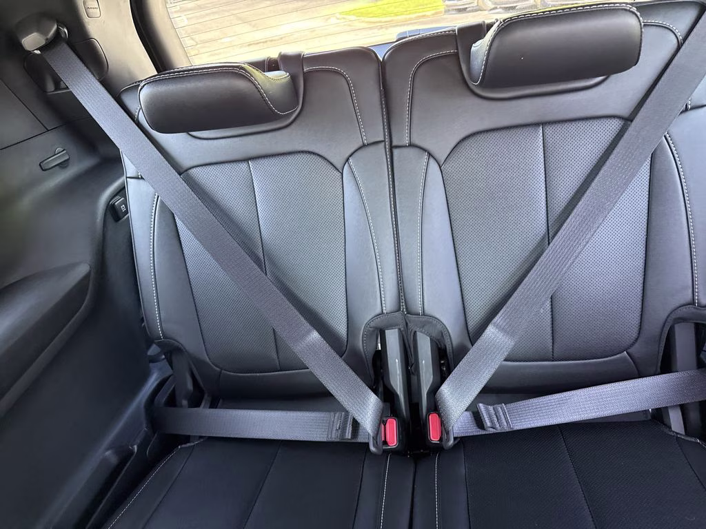 2024 Silver Zynith Jeep Grand Cherokee L Limited RWD SUV