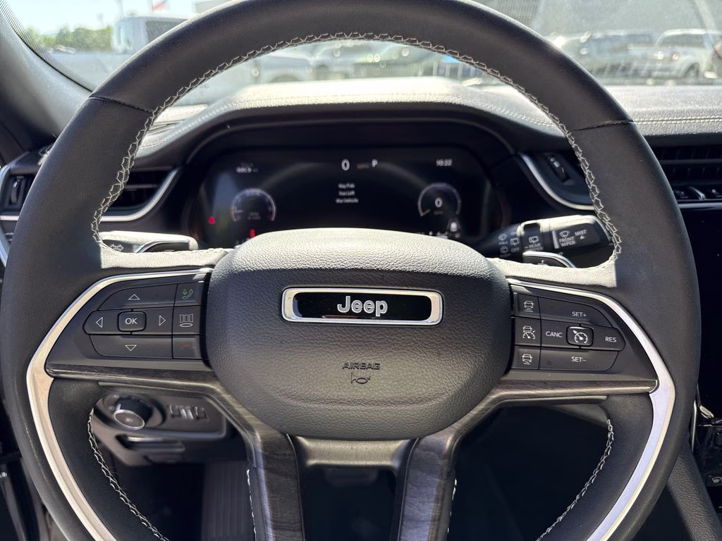 2024 Silver Zynith Jeep Grand Cherokee L Limited RWD SUV