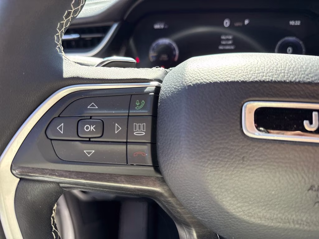 2024 Silver Zynith Jeep Grand Cherokee L Limited RWD SUV