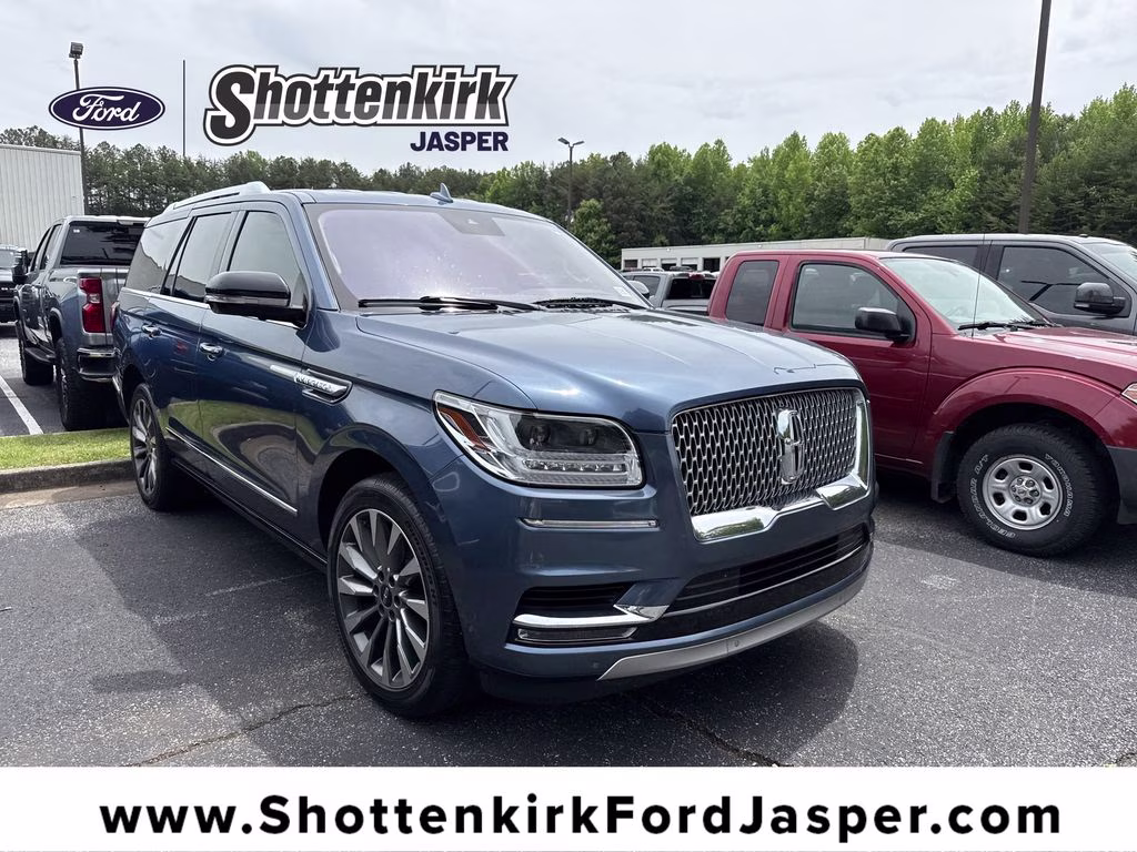 2018 Lincoln Navigator Select's photo