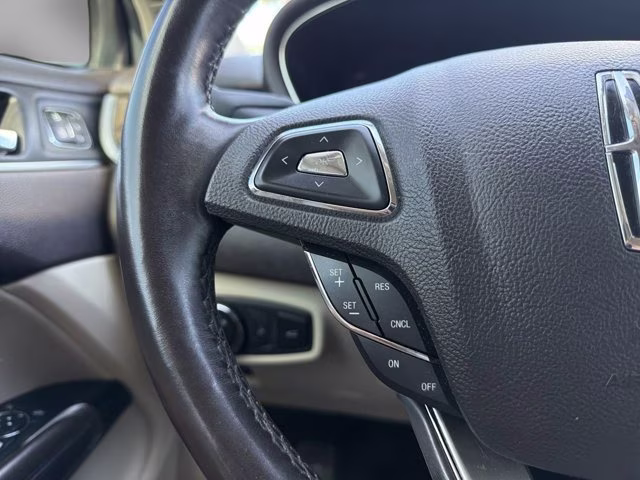 2019 Mocha Metallic Lincoln MKC Reserve FWD SUV