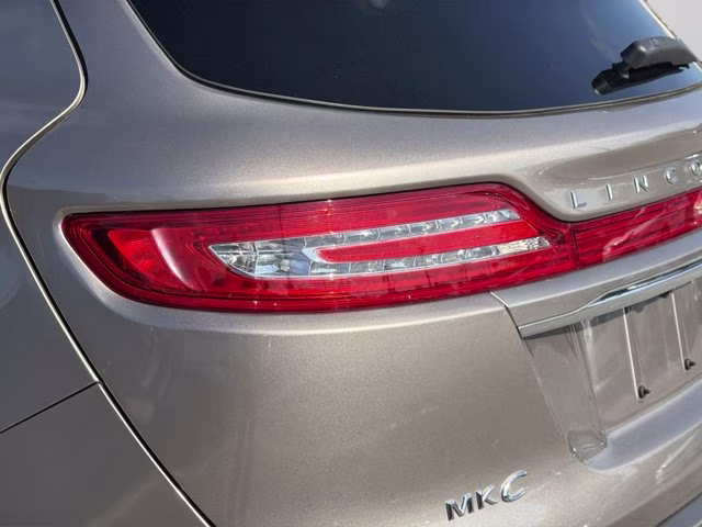 2019 Mocha Metallic Lincoln MKC Reserve FWD SUV
