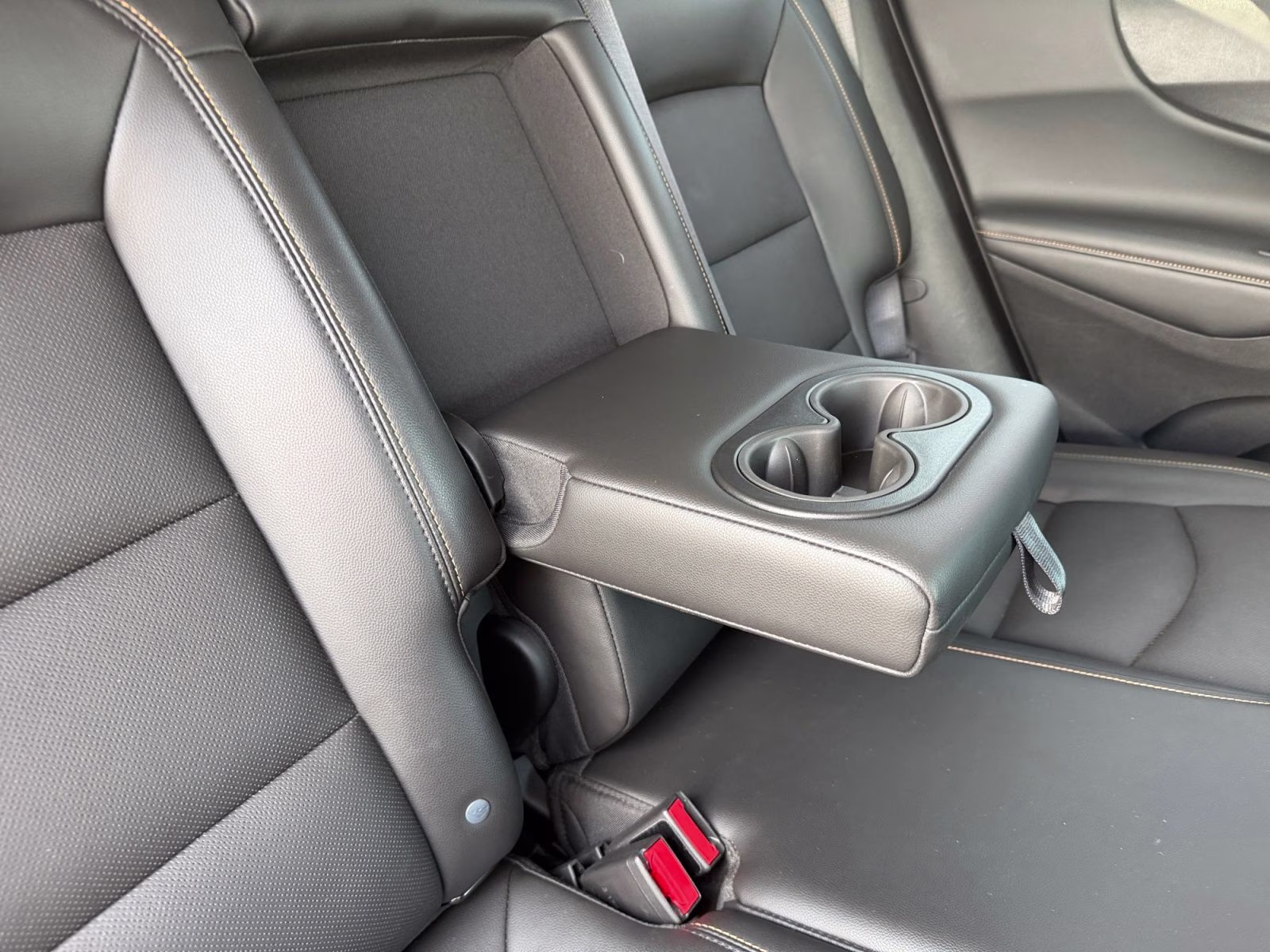 2020 Pacific Blue Metallic Chevrolet Equinox Premier AWD SUV