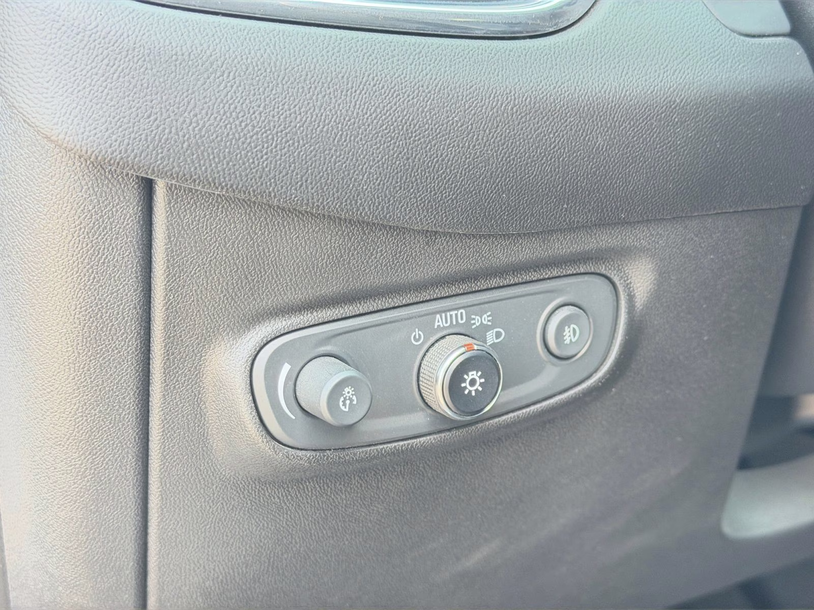 2020 Pacific Blue Metallic Chevrolet Equinox Premier AWD SUV