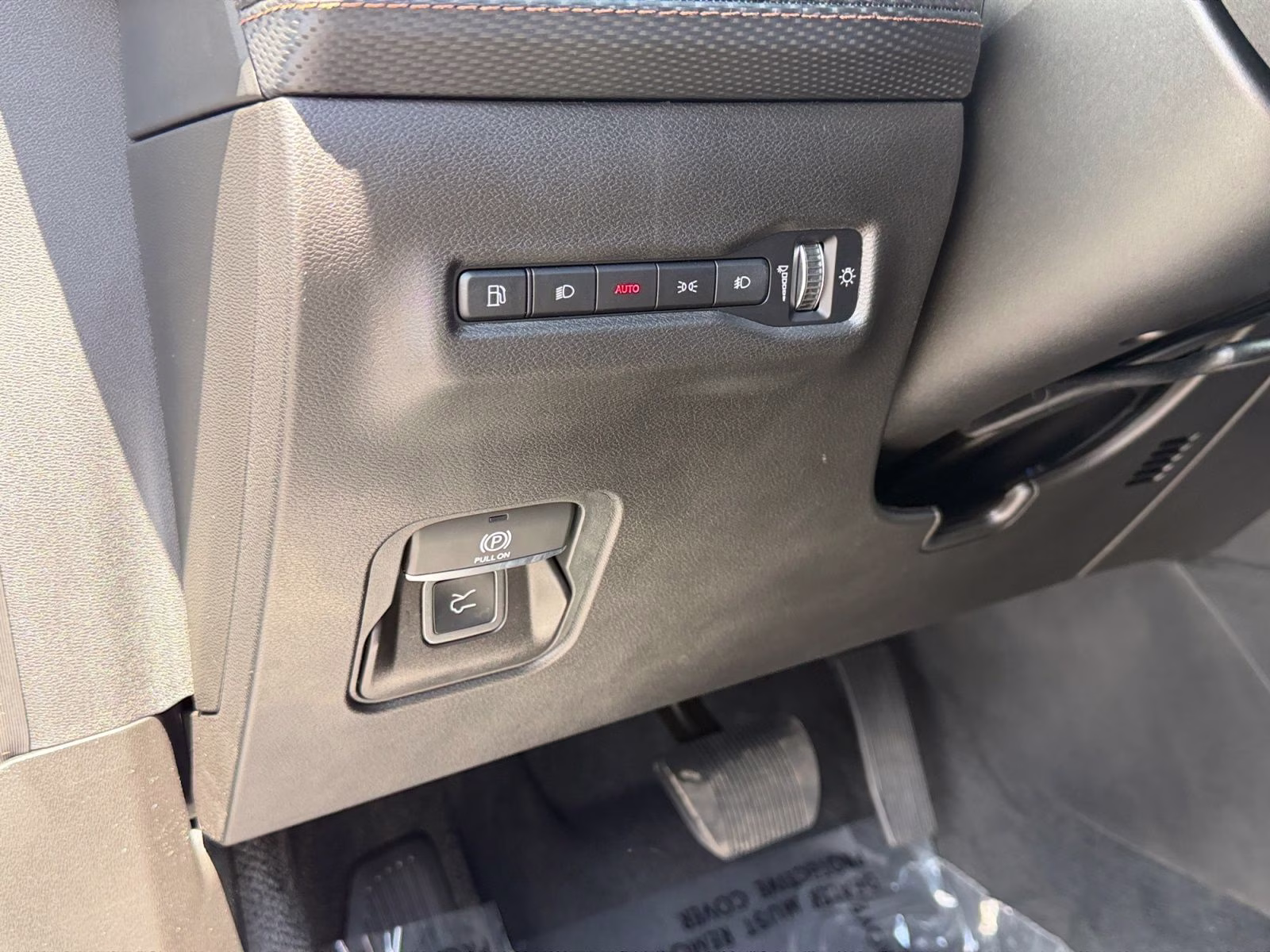 2026 Silver Zynith Clearcoat Jeep Cherokee Limited 4X4 SUV