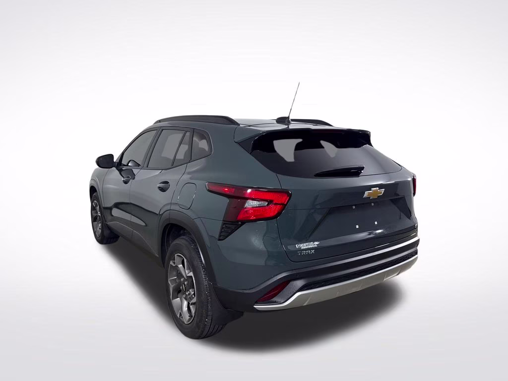 2025 Cypress Gray Chevrolet Trax LT FWD SUV
