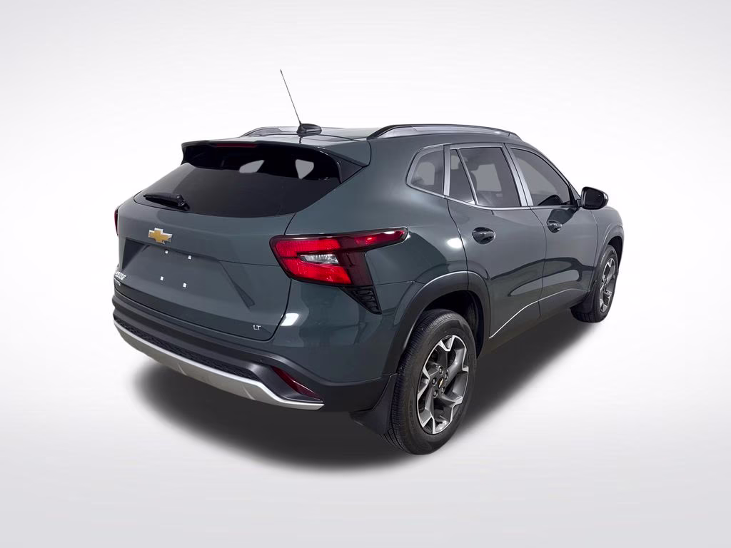 2025 Cypress Gray Chevrolet Trax LT FWD SUV