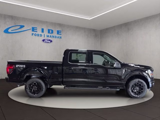 2026 Agate Black Metallic Ford F-150 XLT Black Appearance 4X4 Truck
