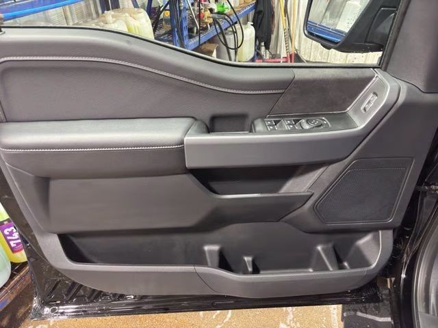 2026 Agate Black Metallic Ford F-150 XLT Black Appearance 4X4 Truck