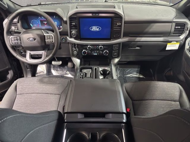 2026 Agate Black Metallic Ford F-150 XLT Black Appearance 4X4 Truck