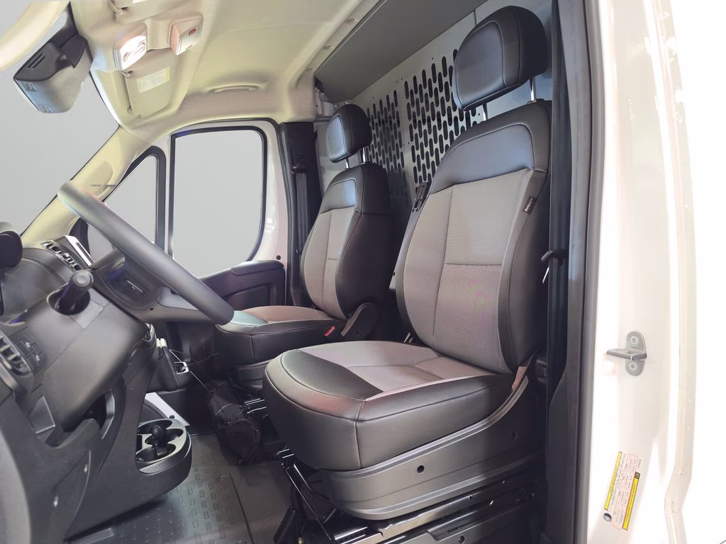 2026 Bright White Clearcoat Ram ProMaster 1500 Low Roof FWD Van