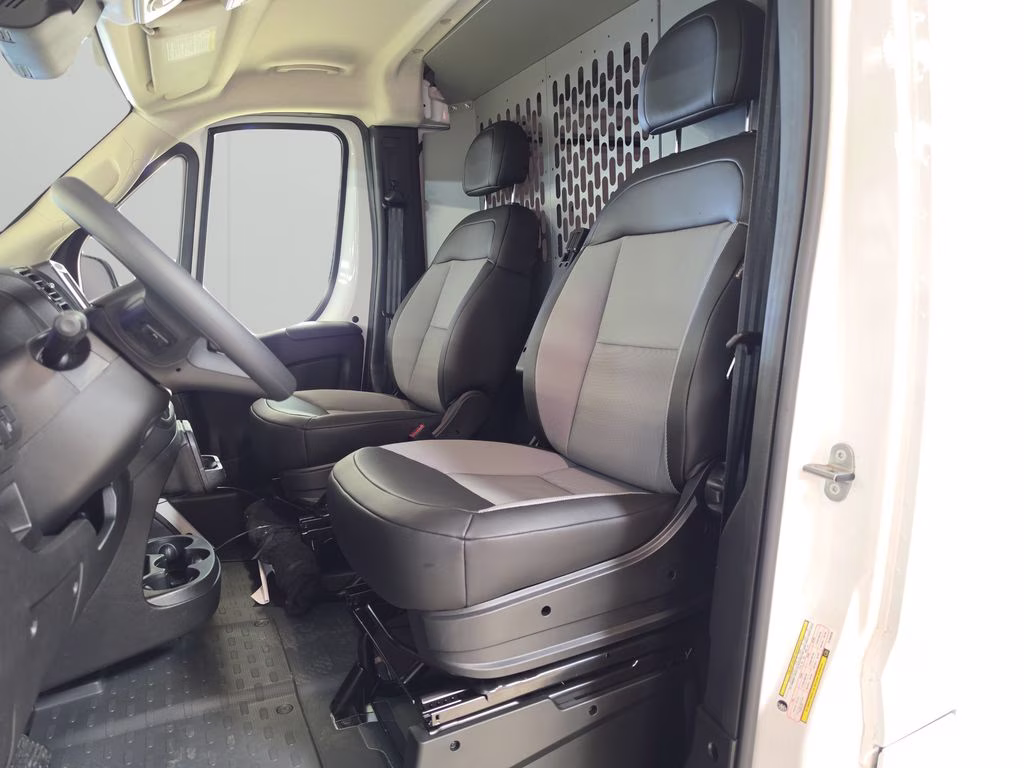 2026 Bright White Clearcoat Ram ProMaster 1500 Low Roof FWD Van