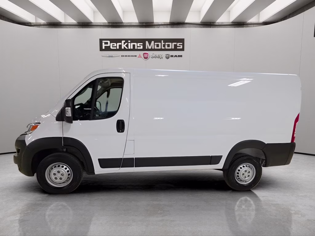 2026 Bright White Clearcoat Ram ProMaster 1500 Low Roof FWD Van