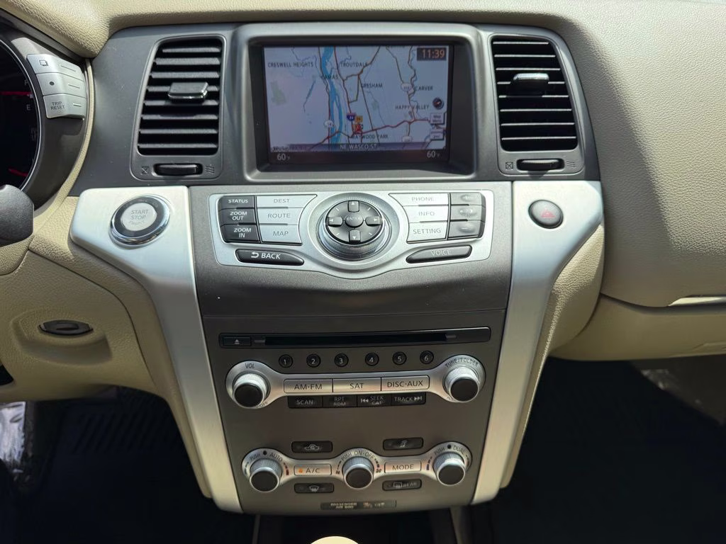 2014 Tinted Bronze Metallic Nissan Murano LE FWD SUV
