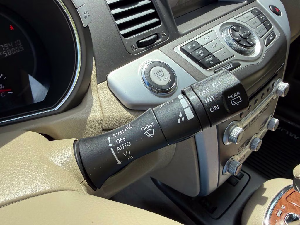 2014 Tinted Bronze Metallic Nissan Murano LE FWD SUV