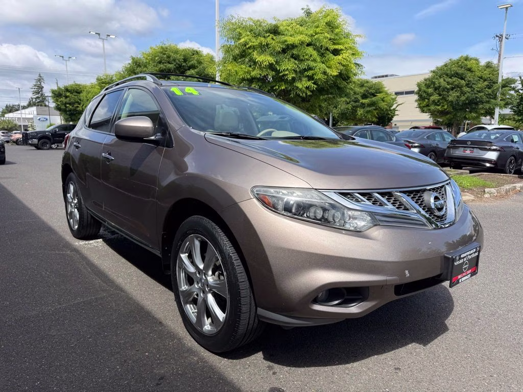 2014 Tinted Bronze Metallic Nissan Murano LE FWD SUV