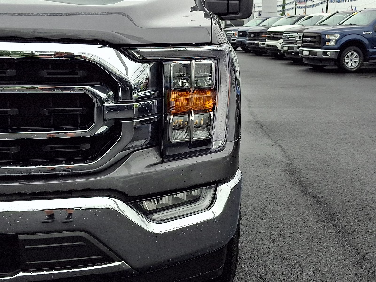 2023 Carbonized Gray Metallic - M7 Ford F-150 XLT 4X4