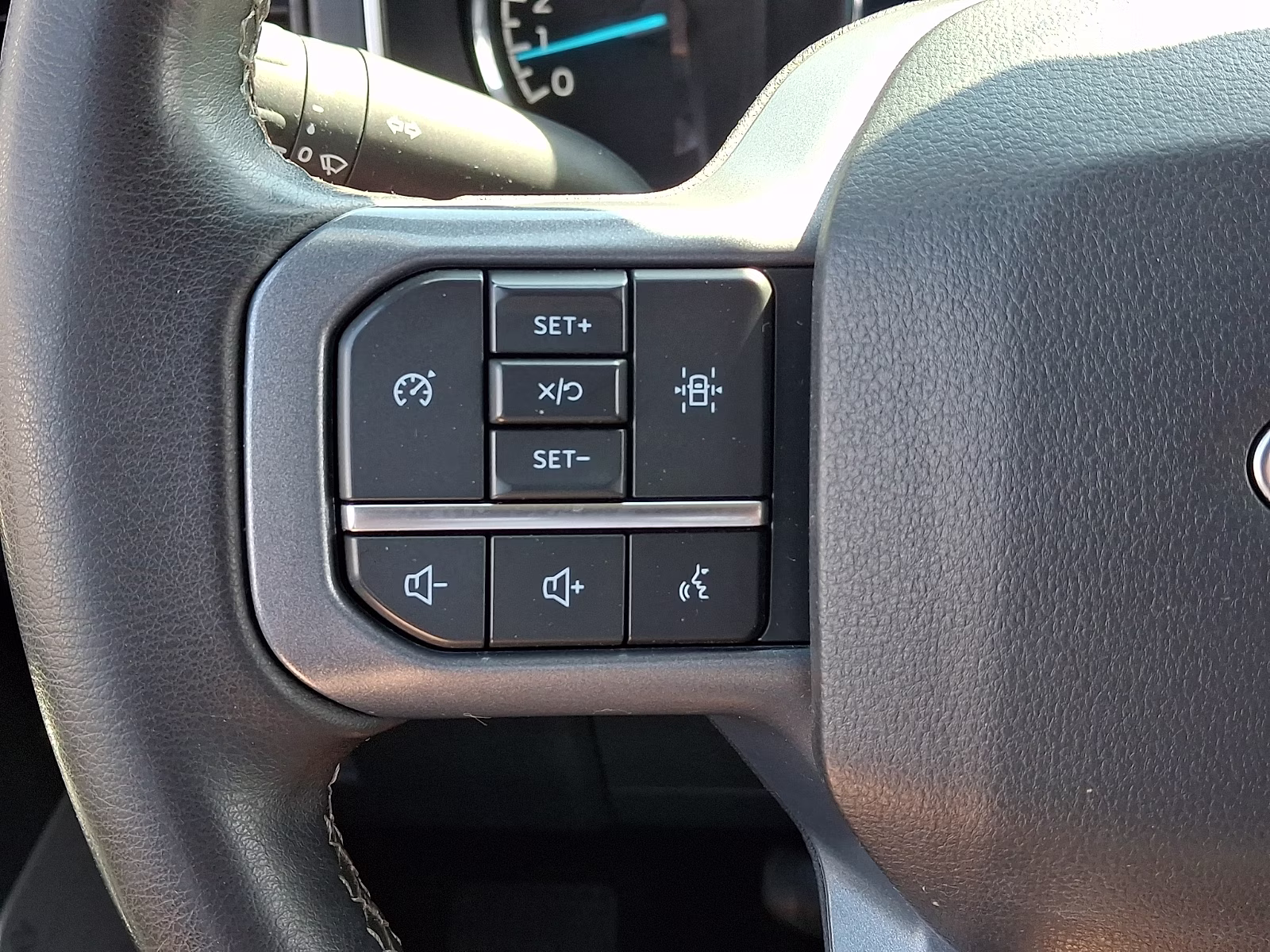 2023 Oxford White - YZ Ford F-150 XLT 4X4