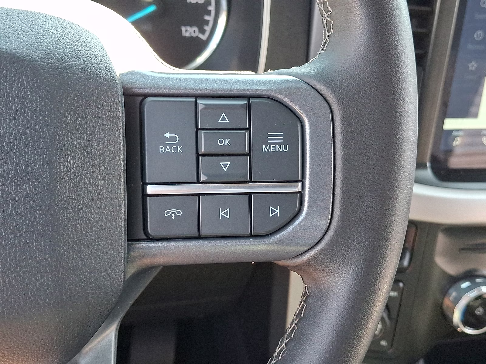 2023 Oxford White - YZ Ford F-150 XLT 4X4