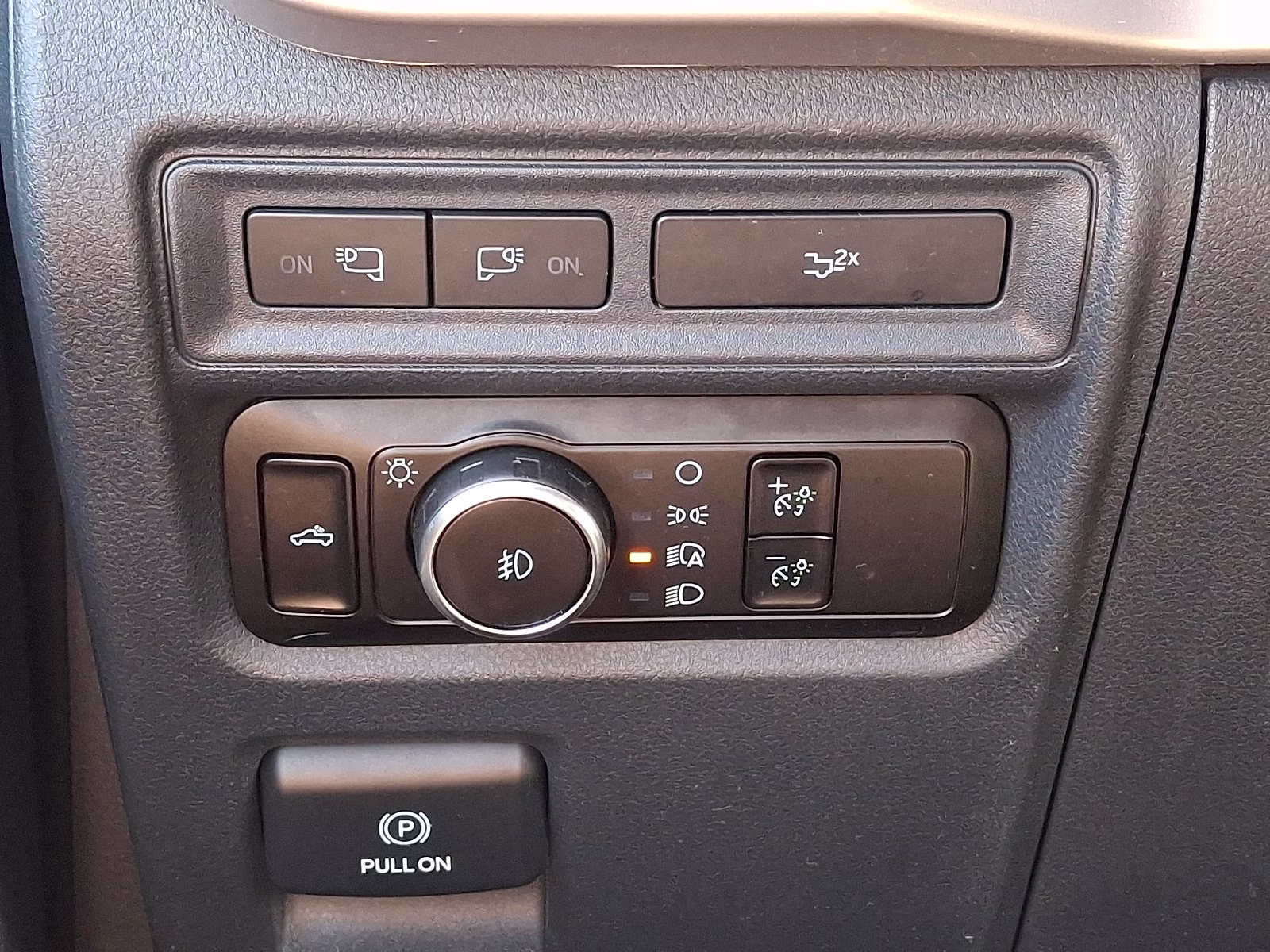 2023 Oxford White - YZ Ford F-150 XLT 4X4