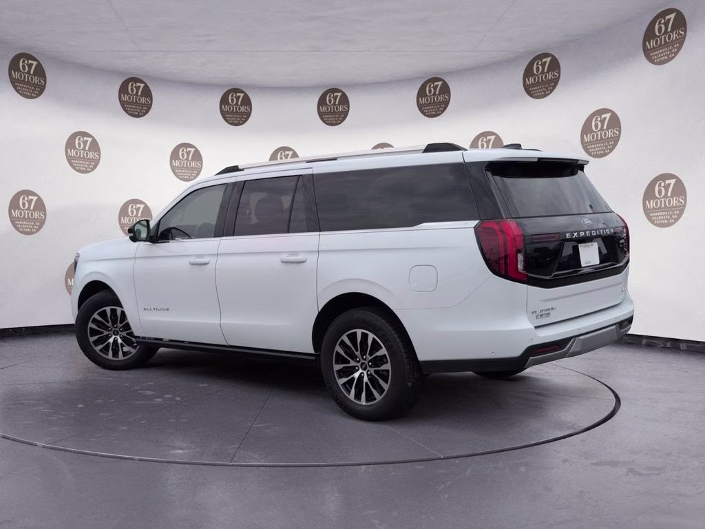 2025 Oxford White Ford Expedition Max Platinum 4X4 SUV