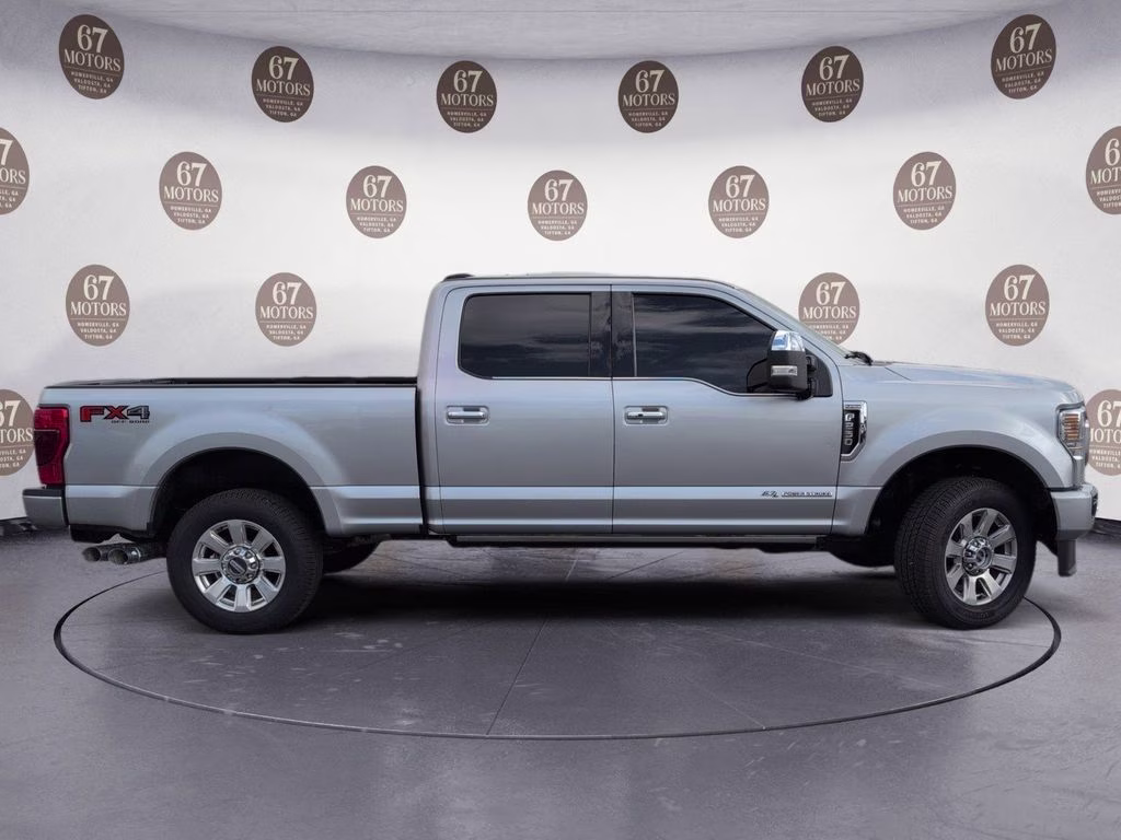 2022 Silver Metallic Ford Super Duty F-250 SRW Platinum 4X4 Truck