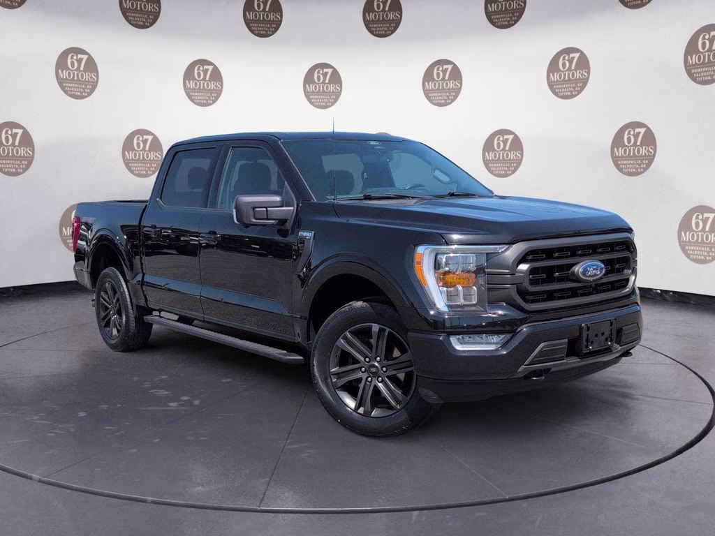 2022 Black Metallic Ford F-150 XLT 4X4 Truck