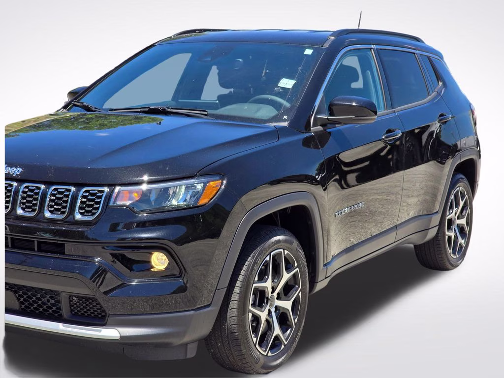 2025 Diamond Black Crystal Pearlcoat Jeep Compass Limited 4X4 SUV