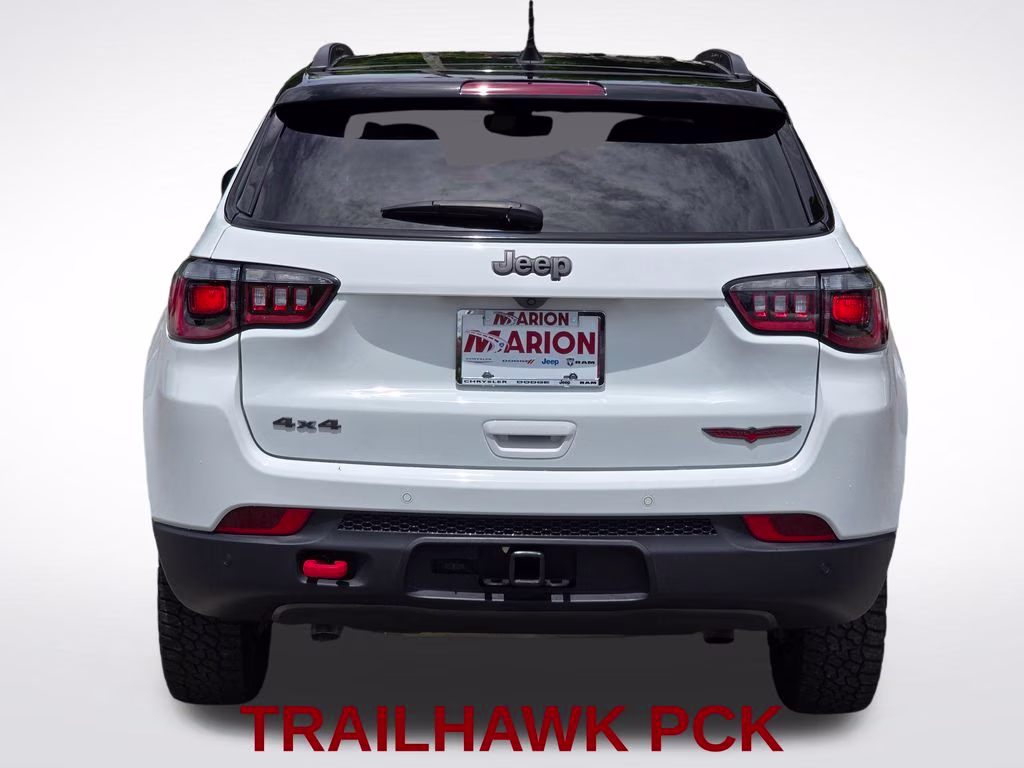2024 Bright White Clearcoat Jeep Compass Trailhawk 4X4 SUV