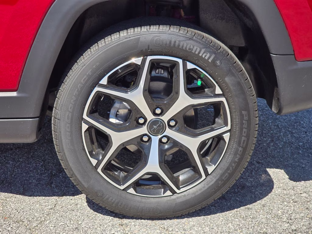 2025 Red Hot Pearlcoat Jeep Compass Limited 4X4 SUV