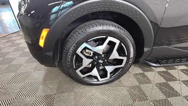 2022 Phantom Black Hyundai Santa Cruz Limited AWD Truck