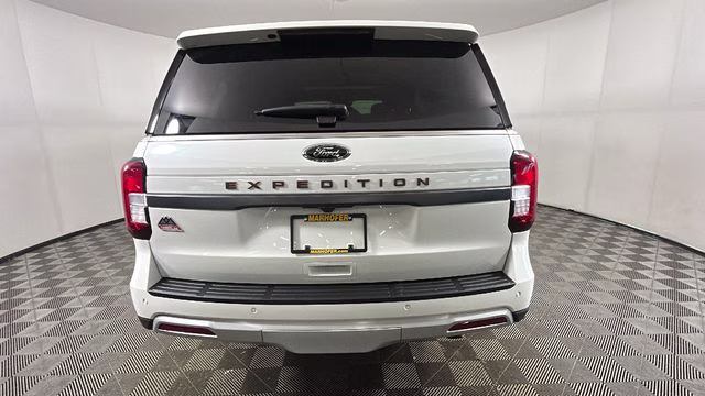 2024 White Metallic Ford Expedition Timberline 4X4 SUV