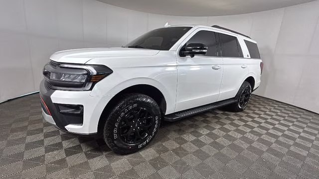 2024 White Metallic Ford Expedition Timberline 4X4 SUV