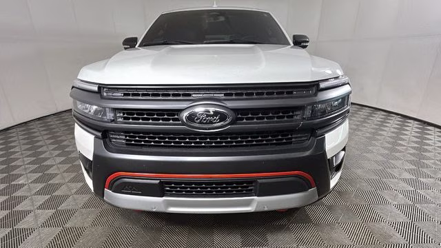2024 White Metallic Ford Expedition Timberline 4X4 SUV