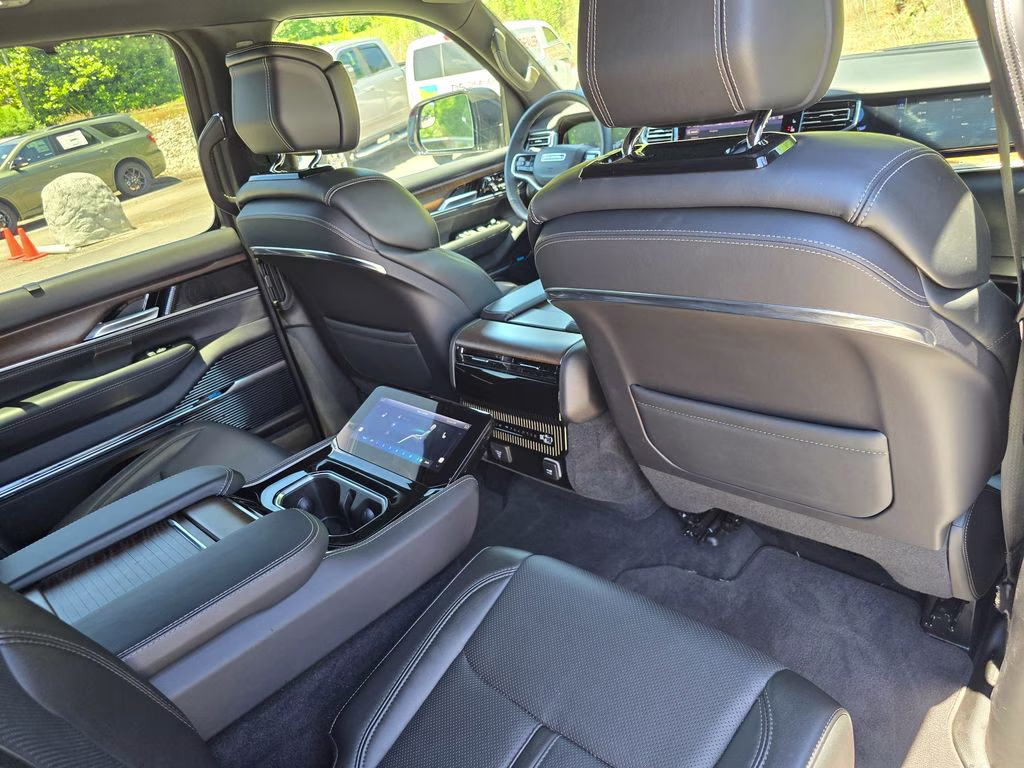2025 Velvet Red Pearlcoat Jeep Grand Wagoneer Base 4X4 SUV