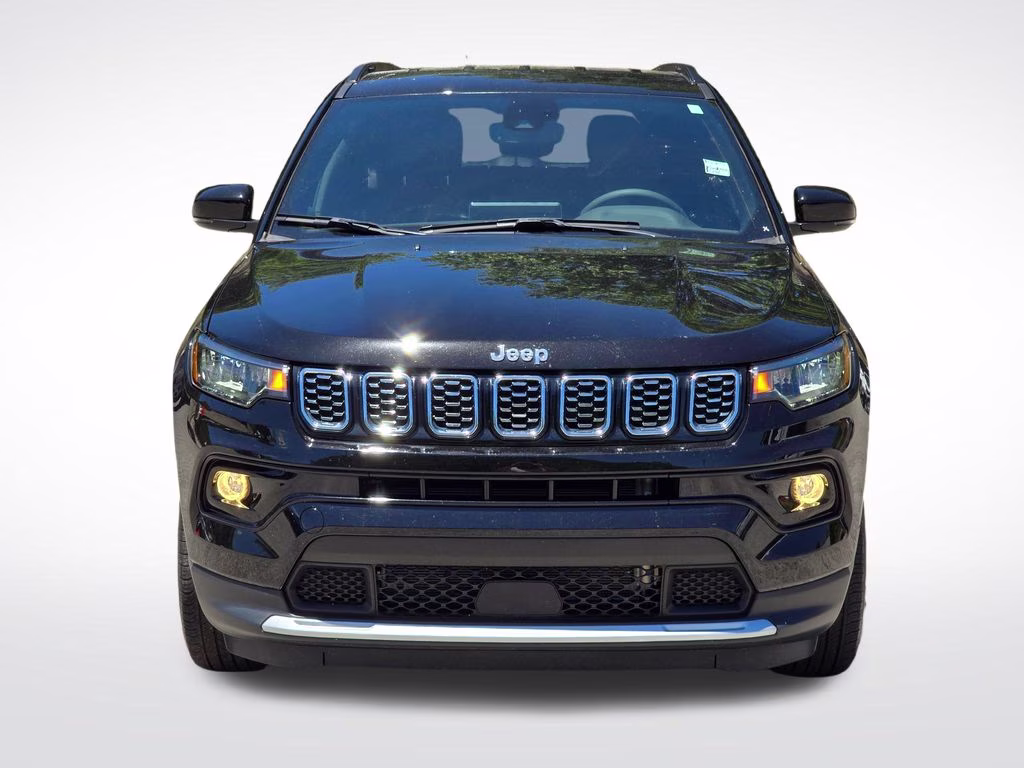 2025 Diamond Black Crystal Pearlcoat Jeep Compass Limited 4X4 SUV
