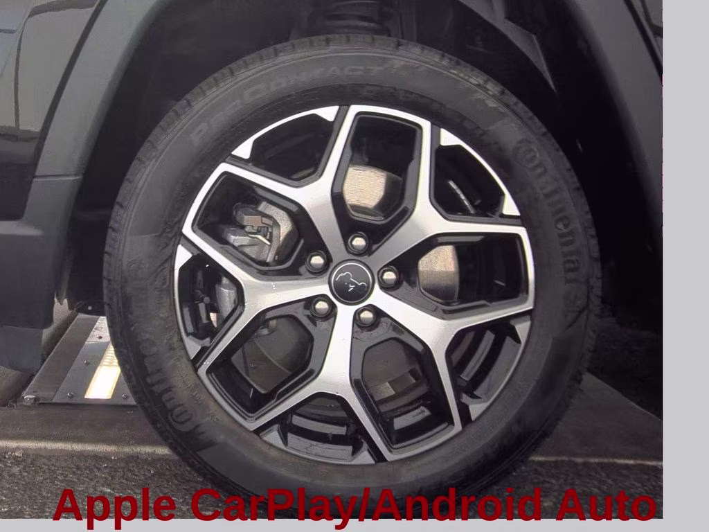 2025 Diamond Black Crystal Pearlcoat Jeep Compass Limited 4X4 SUV