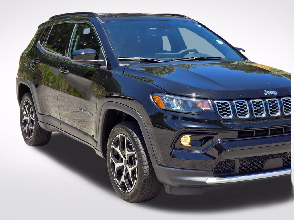 2025 Diamond Black Crystal Pearlcoat Jeep Compass Limited 4X4 SUV