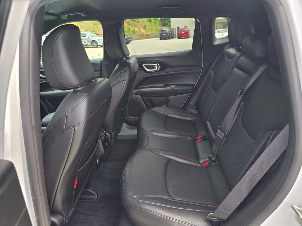 2024 Bright White Clearcoat Jeep Compass Trailhawk 4X4 SUV