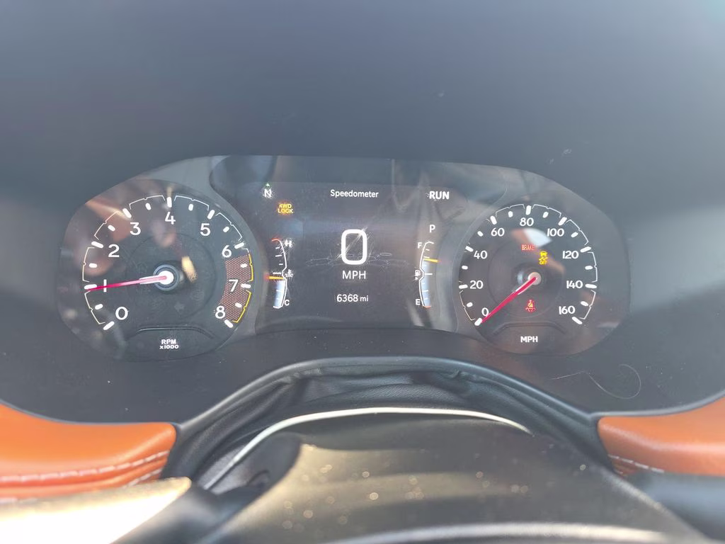 2025 Red Hot Pearlcoat Jeep Compass Limited 4X4 SUV