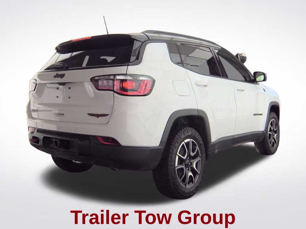 2024 Bright White Clearcoat Jeep Compass Trailhawk 4X4 SUV