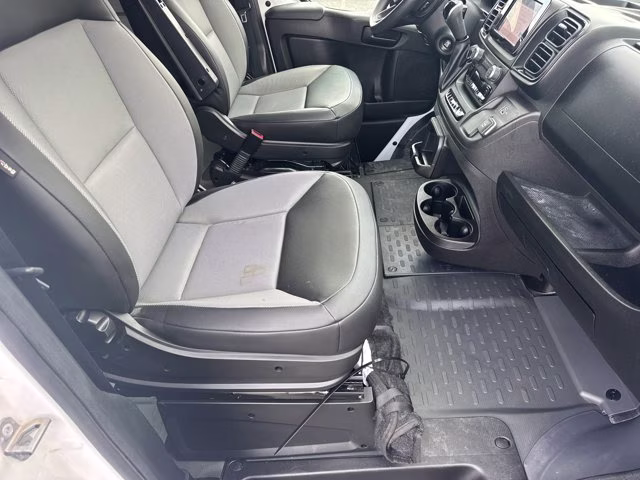 2025 Bright White Clearcoat Ram ProMaster Cargo Van Tradesman FWD Van