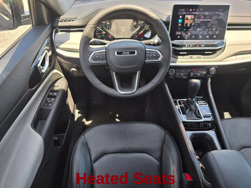 2025 Diamond Black Crystal Pearlcoat Jeep Compass Limited 4X4 SUV