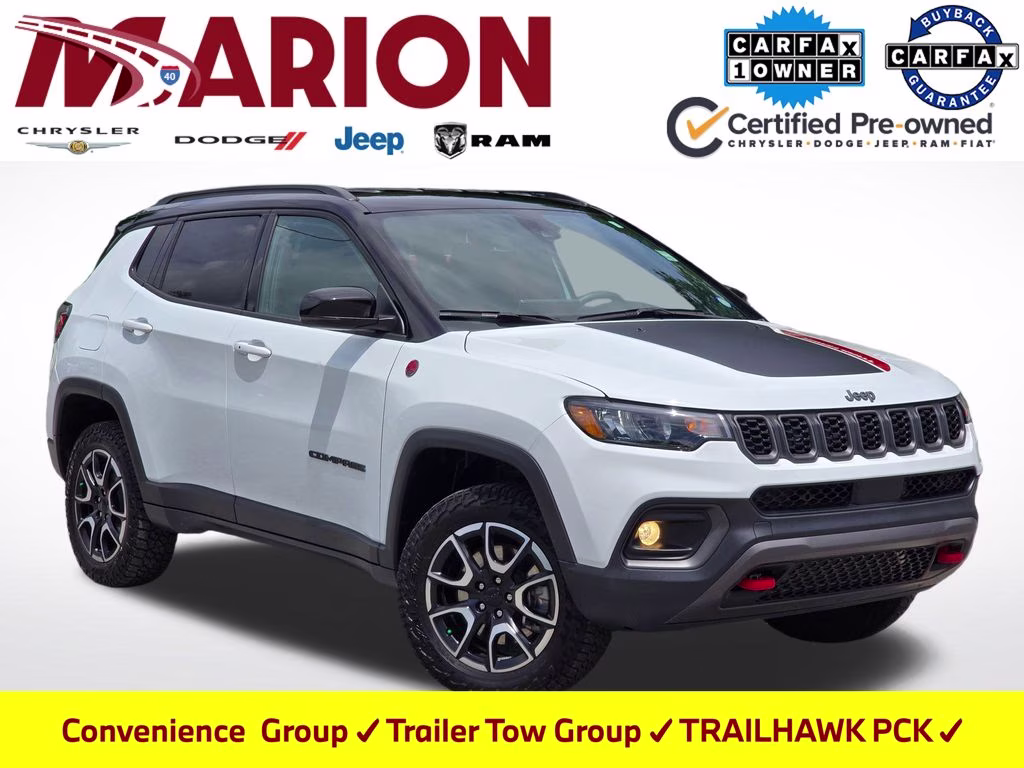 2024 Bright White Clearcoat Jeep Compass Trailhawk 4X4 SUV