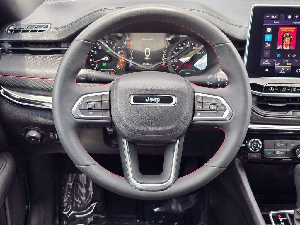 2024 Bright White Clearcoat Jeep Compass Trailhawk 4X4 SUV