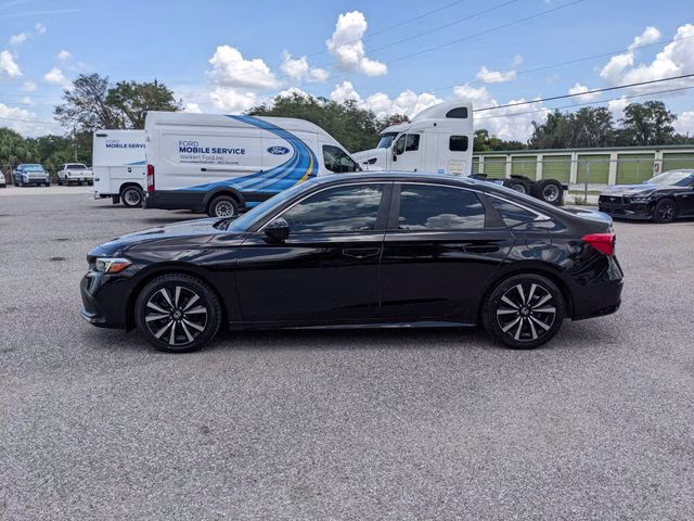 2022 Black Honda Civic EX FWD Sedan
