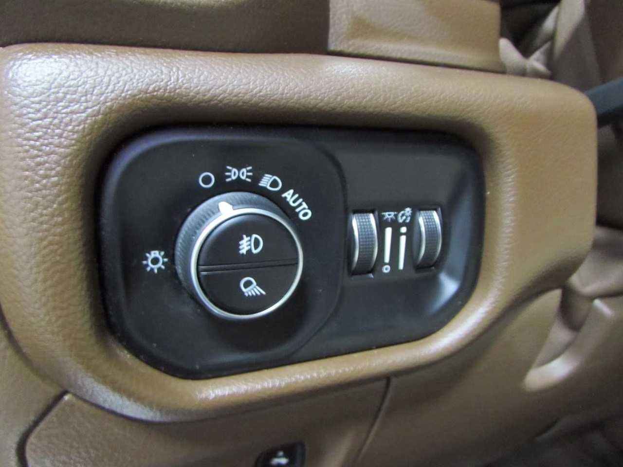 2021 Delmonico Red Pearlcoat Ram 1500 Laramie 4X4 Truck